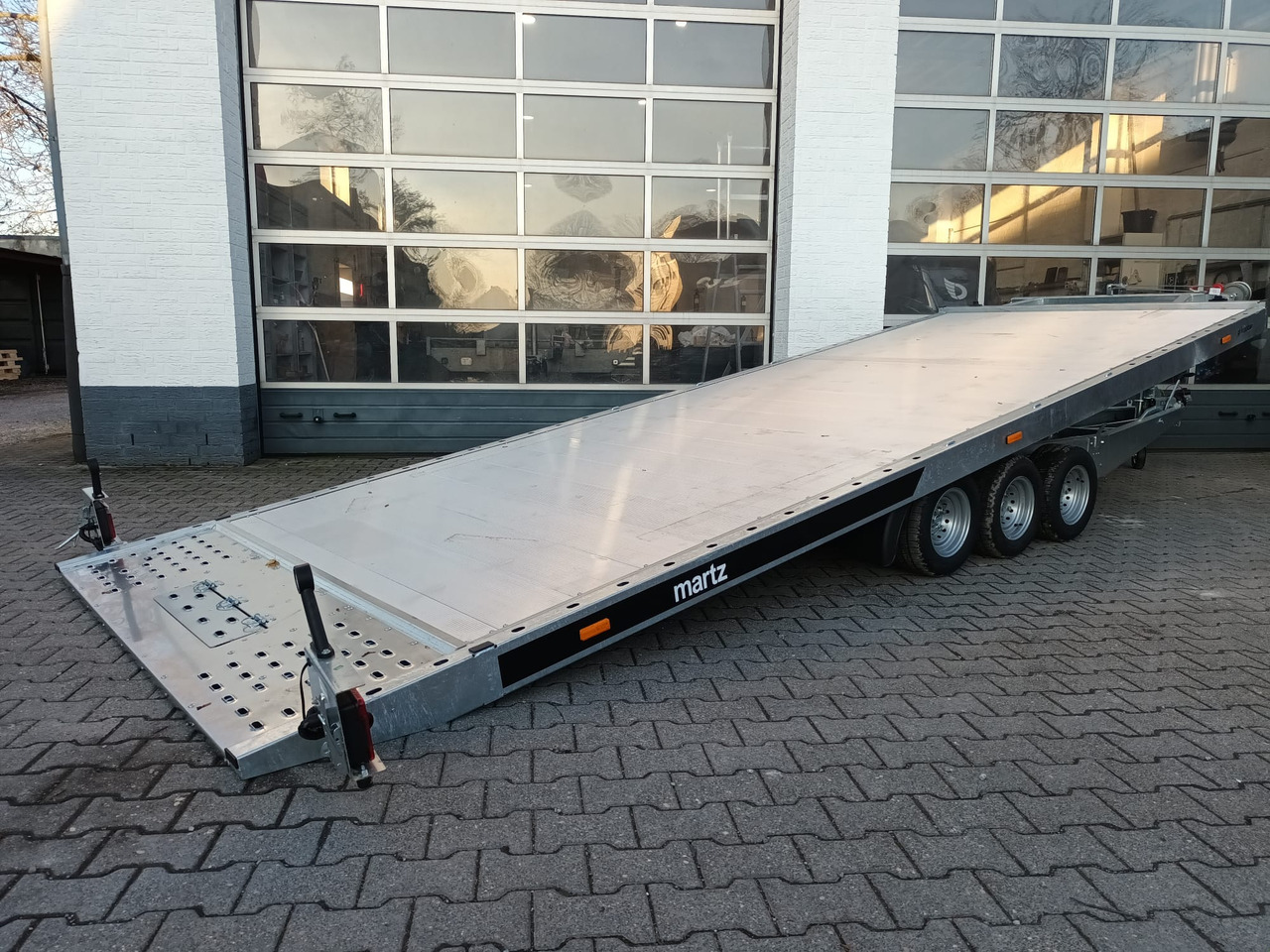 Martz Cartrailer GT KIPP 580/3 3,5T 580x215cm Profi Aluboden Winde Tridem 10" 3500kg 100 km/H - Автовоз ремарке: снимка 1 Martz Cartrailer GT KIPP 580/3 3,5T 580x215cm Profi Aluboden Winde Tridem 10" 3500kg 100 km/H - Автовоз ремарке: снимка 1
