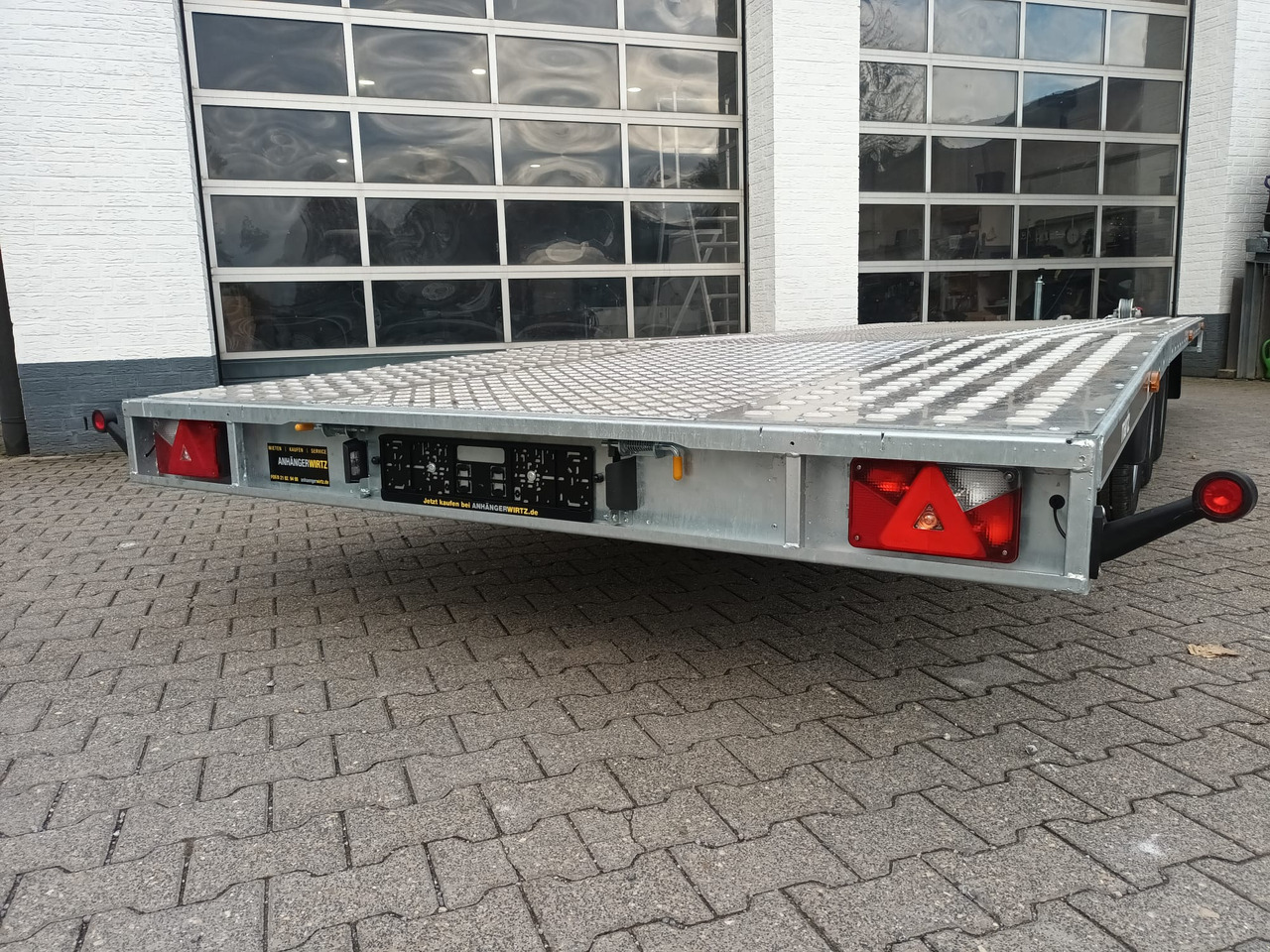 Martz GT UNIDECK PLUS 600/3 S 615x205cm Lohr Stahl & Aluboden Tridem 13" 3500kg - Бордово ремарке/ Платформа: снимка 2 Martz GT UNIDECK PLUS 600/3 S 615x205cm Lohr Stahl & Aluboden Tridem 13" 3500kg - Бордово ремарке/ Платформа: снимка 2