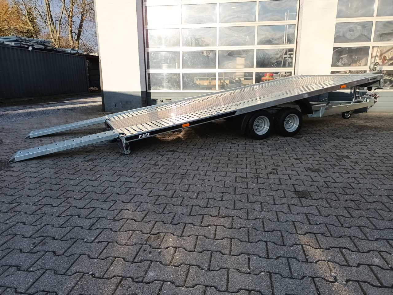 Martz GT kipp 450/2 S 450x215cm easyload ankippbar Lohr Stahl & Aluboden Seilwinde 10" 3000kg - Ремарке за строителна техника: снимка 1 Martz GT kipp 450/2 S 450x215cm easyload ankippbar Lohr Stahl & Aluboden Seilwinde 10" 3000kg - Ремарке за строителна техника: снимка 1