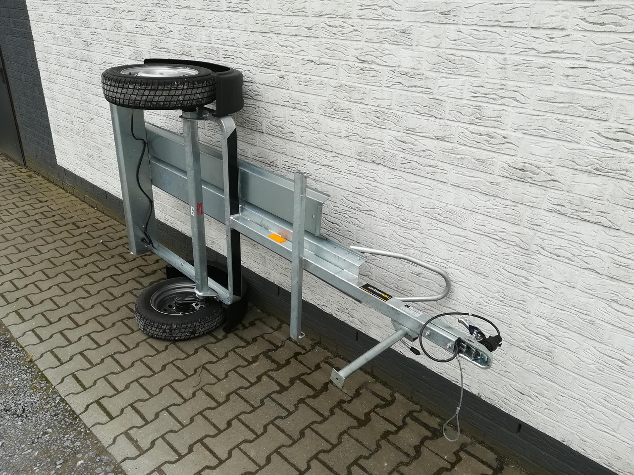 Motorradanhänger Moto 1 750 200x107cm 1ner Motorrad Januar Online Angebot - Ремарке за мотор: снимка 2 Motorradanhänger Moto 1 750 200x107cm 1ner Motorrad Januar Online Angebot - Ремарке за мотор: снимка 2