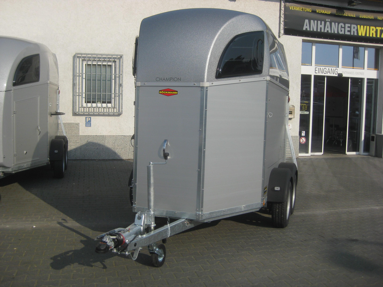 Pferdeanhänger Böckmann Champion C 2700kg CFF+ 100 km/H - Ремарке за коне: снимка 1 Pferdeanhänger Böckmann Champion C 2700kg CFF+ 100 km/H - Ремарке за коне: снимка 1