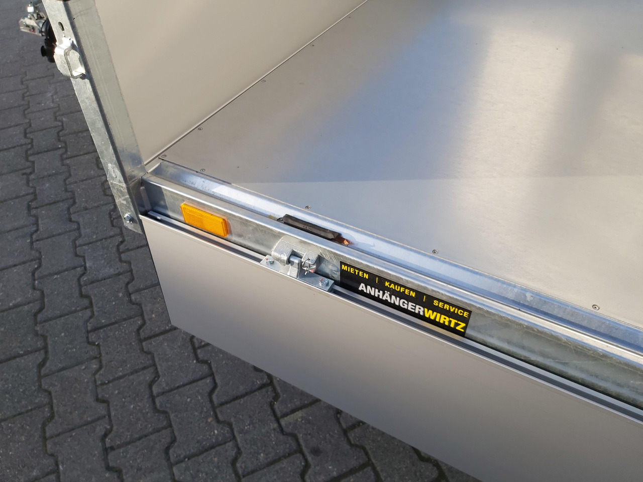 Saris Kipper K1 276 170 2700 2 276x170x30cm Handpumpe 13" 2700kg - Самосвал ремарке: снимка 2 Saris Kipper K1 276 170 2700 2 276x170x30cm Handpumpe 13" 2700kg - Самосвал ремарке: снимка 2