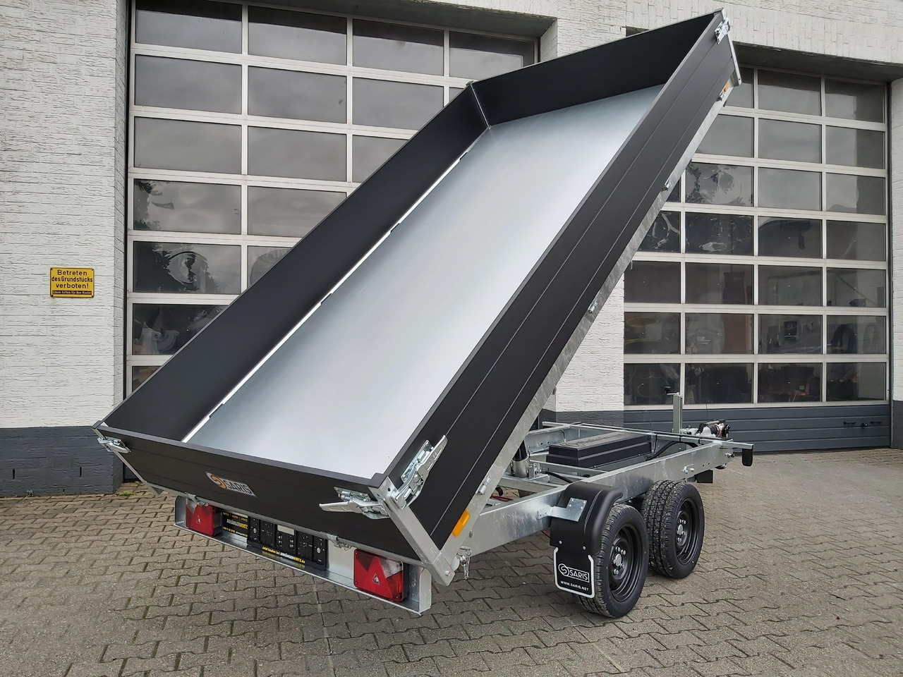 Saris Kipper K1 356 184 3500 2 E 356x184x35cm black Elektro&Not 13" (L) 3500kg preorder 2024 - Самосвал ремарке: снимка 5 Saris Kipper K1 356 184 3500 2 E 356x184x35cm black Elektro&Not 13" (L) 3500kg preorder 2024 - Самосвал ремарке: снимка 5