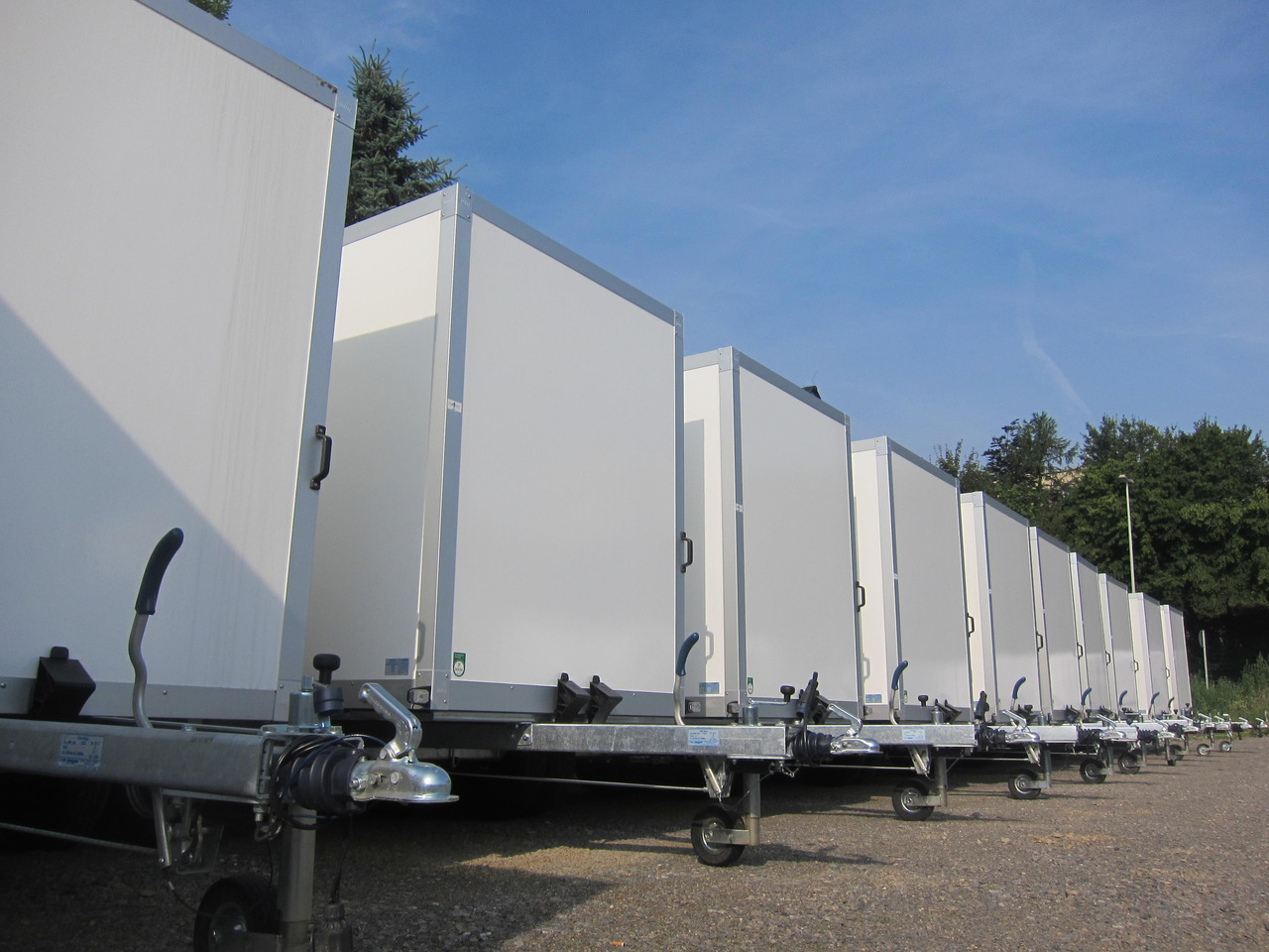 WM Meyer Koffer AZ 2030/151 S30 301x151x185cm (M) 2000kg Modell 2024 - Затворена каросерия ремарке: снимка 2 WM Meyer Koffer AZ 2030/151 S30 301x151x185cm (M) 2000kg Modell 2024 - Затворена каросерия ремарке: снимка 2