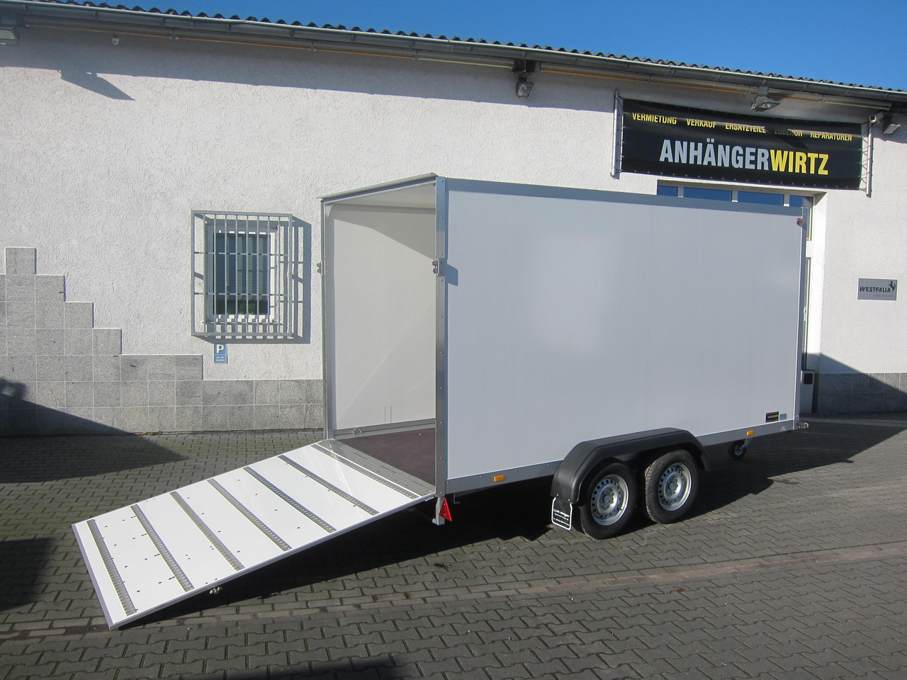 WM Meyer Koffer AZ 2740/185 S35 + Heckrampe 401x185x205cm (XL) 2700kg Januar Aktion Modell 2024 - Затворена каросерия ремарке: снимка 1 WM Meyer Koffer AZ 2740/185 S35 + Heckrampe 401x185x205cm (XL) 2700kg Januar Aktion Modell 2024 - Затворена каросерия ремарке: снимка 1