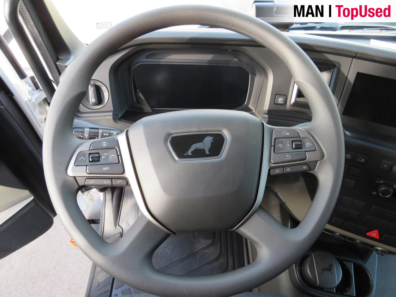 MAN TGL 12.220 4x2 BL CH JUNGE Koffer DHOLLANDIA LBW - Камион фургон: снимка 3 MAN TGL 12.220 4x2 BL CH JUNGE Koffer DHOLLANDIA LBW - Камион фургон: снимка 3