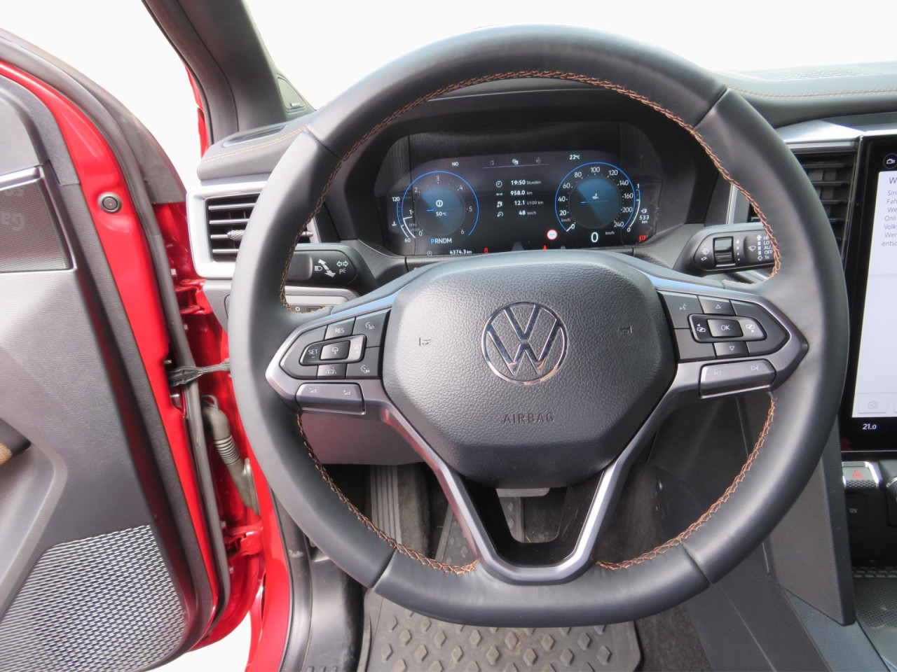 VOLKSWAGEN Amarok PanAmericana 3.0 TDI 177 kW Doka 4MOTION ZV - Пикап, Бус с двойна кабина: снимка 2 VOLKSWAGEN Amarok PanAmericana 3.0 TDI 177 kW Doka 4MOTION ZV - Пикап, Бус с двойна кабина: снимка 2