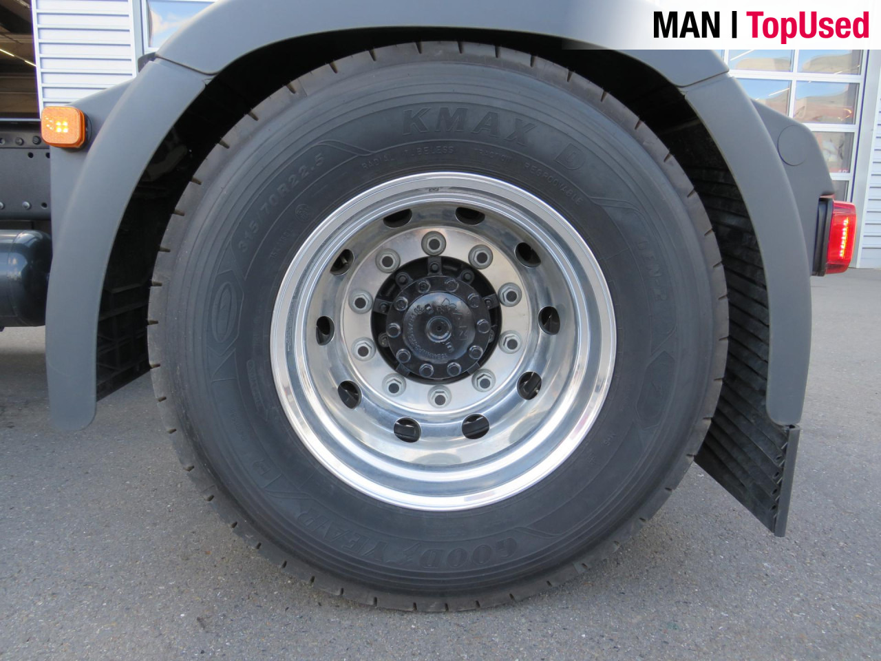 MAN TGX 18.520 4x2 LL SA Kipphydraulik ADR Retarder ZV - Влекач: снимка 4 MAN TGX 18.520 4x2 LL SA Kipphydraulik ADR Retarder ZV - Влекач: снимка 4