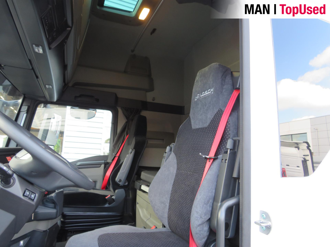 MAN TGX 18.520 4x2 LL SA Kipphydraulik ADR Retarder ZV - Влекач: снимка 5 MAN TGX 18.520 4x2 LL SA Kipphydraulik ADR Retarder ZV - Влекач: снимка 5