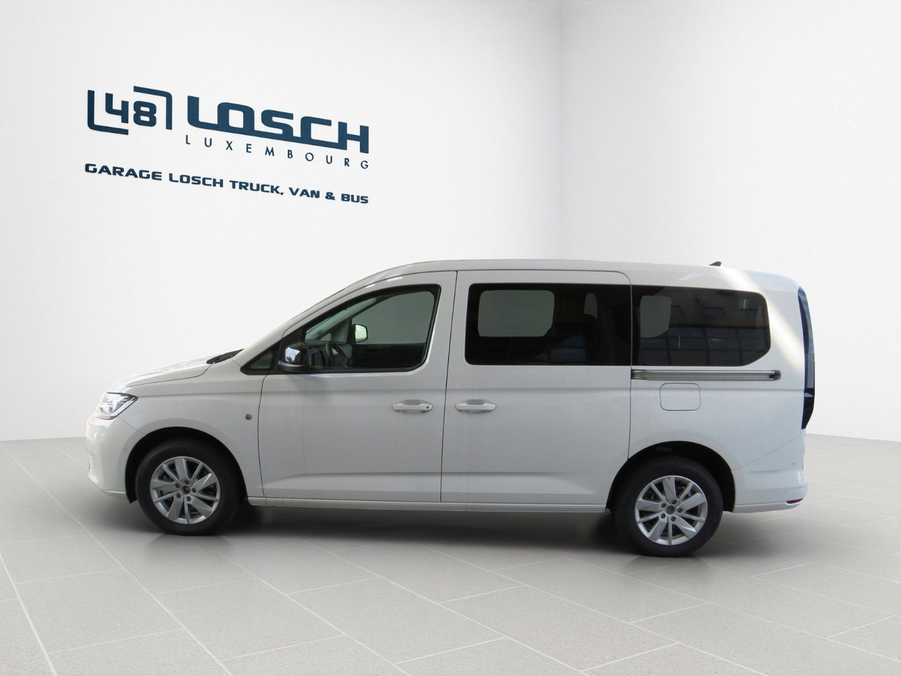 Volkswagen Caddy Maxi Kombi 2.0 TDI Rollstuhl Taxirampe - Лек автомобил: снимка 3 Volkswagen Caddy Maxi Kombi 2.0 TDI Rollstuhl Taxirampe - Лек автомобил: снимка 3