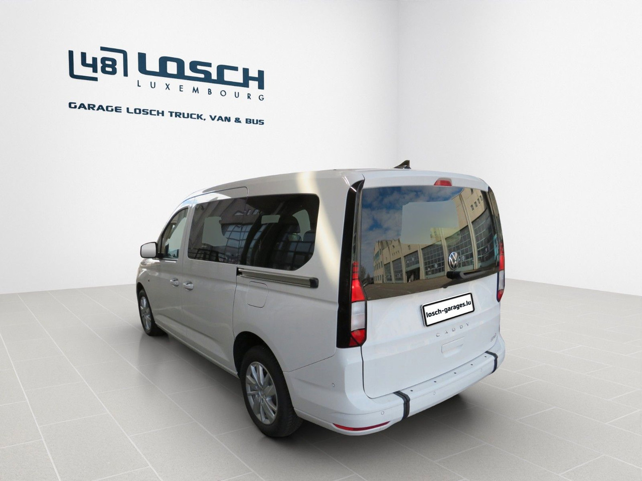 Volkswagen Caddy Maxi Kombi 2.0 TDI Rollstuhl Taxirampe - Лек автомобил: снимка 4 Volkswagen Caddy Maxi Kombi 2.0 TDI Rollstuhl Taxirampe - Лек автомобил: снимка 4