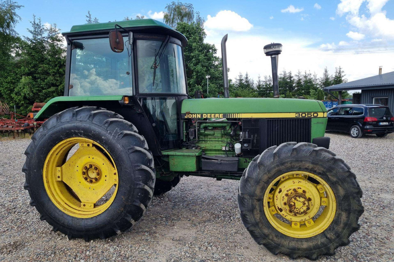 John Deere 3050 - Трактор: снимка 4 John Deere 3050 - Трактор: снимка 4