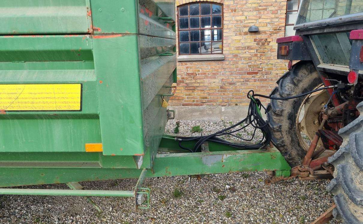 Kimadan LBC 100 BT - Селскостопанско ремарке самосвал: снимка 5 Kimadan LBC 100 BT - Селскостопанско ремарке самосвал: снимка 5