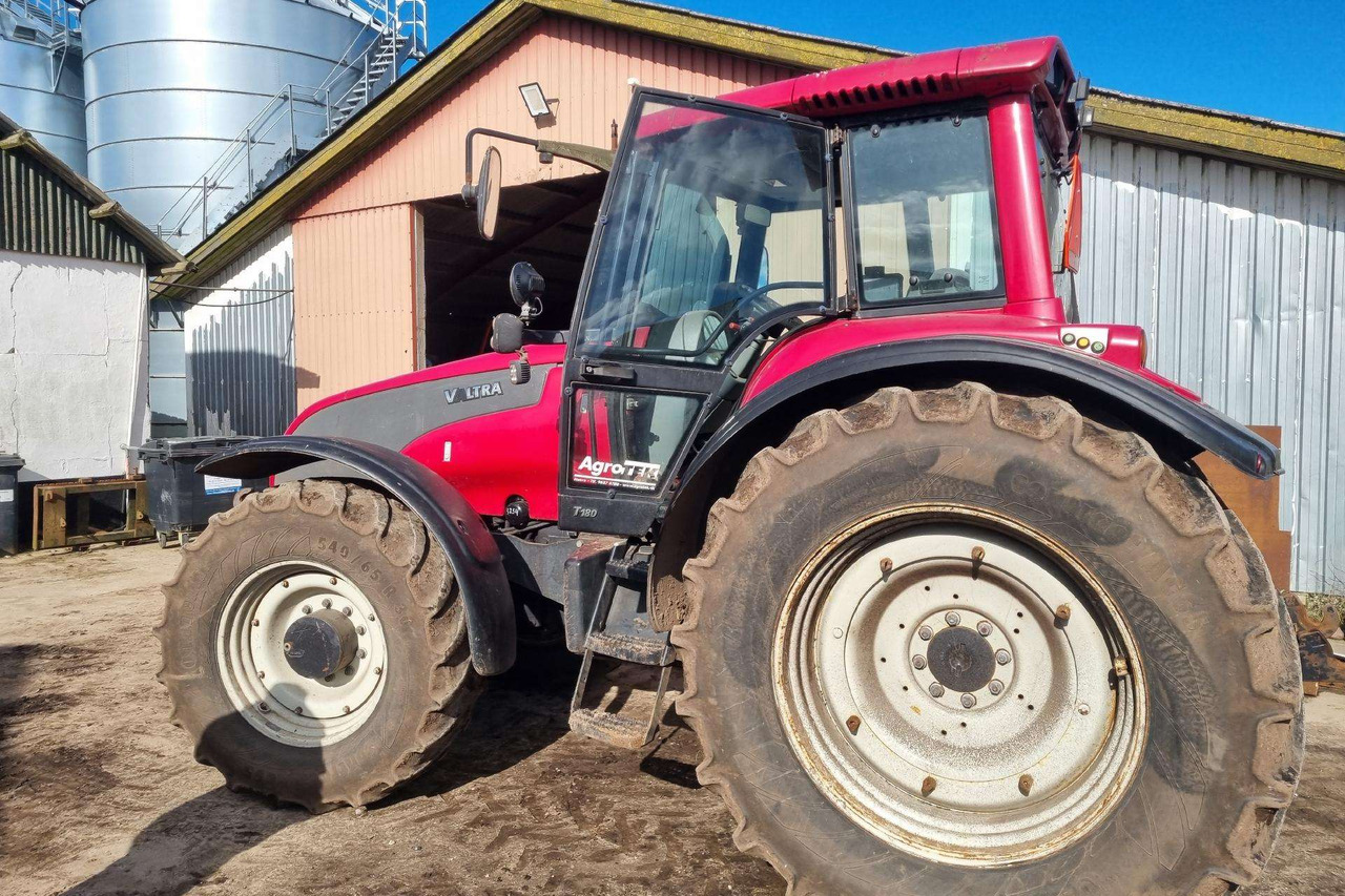 Valtra T190 - Трактор: снимка 4 Valtra T190 - Трактор: снимка 4