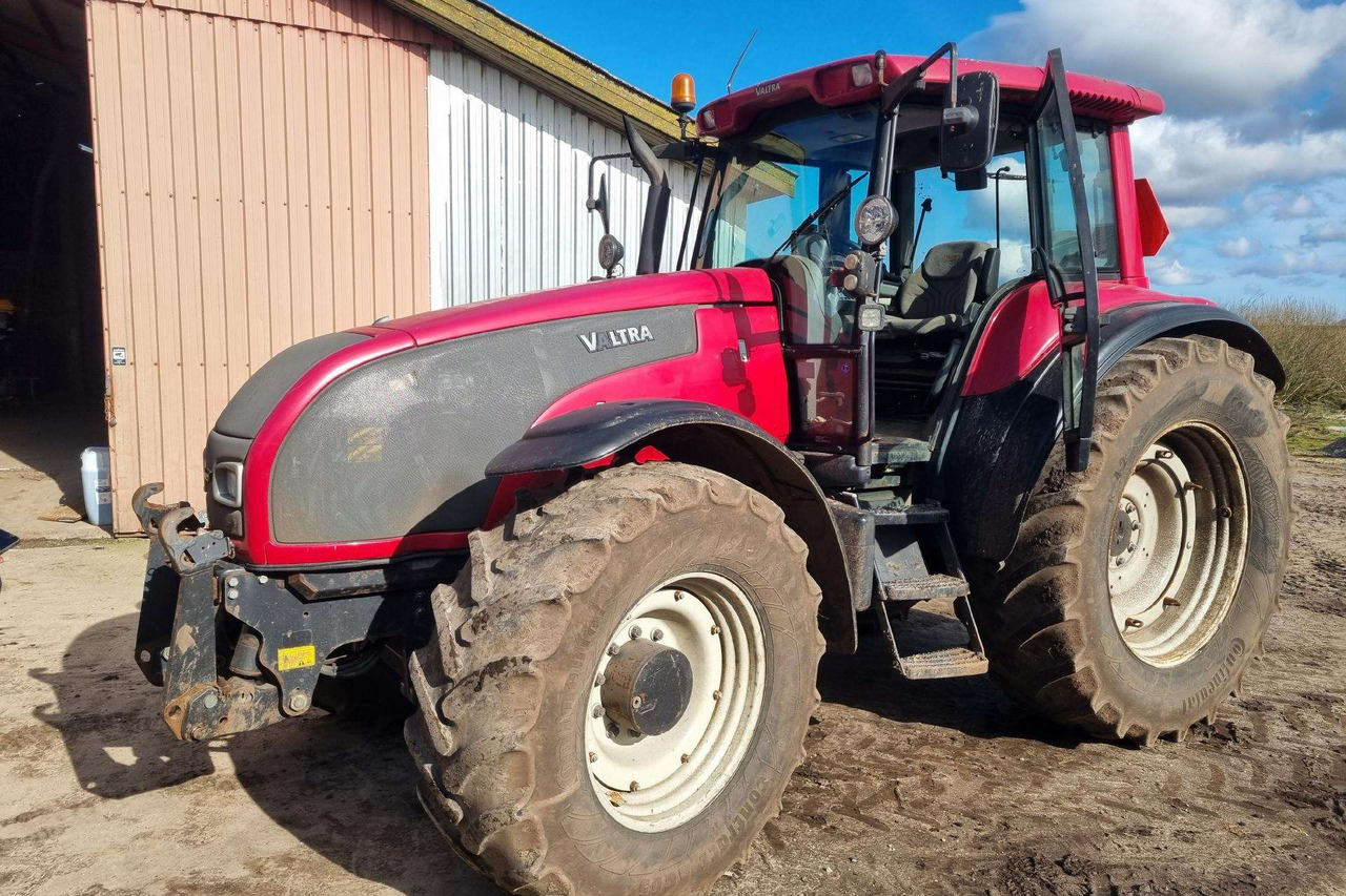 Valtra T190 - Трактор: снимка 1 Valtra T190 - Трактор: снимка 1