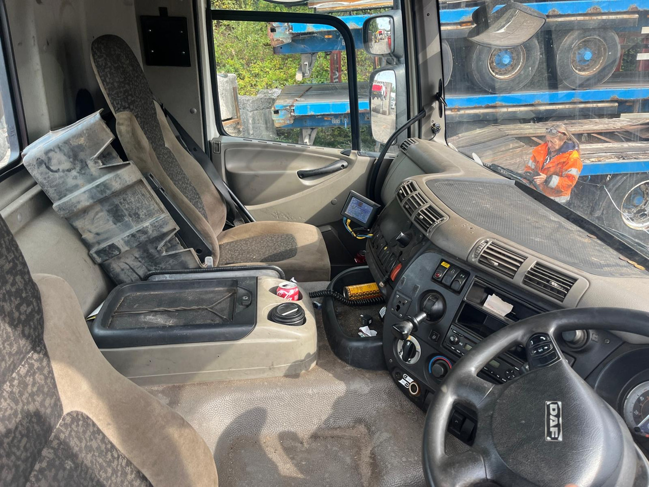 DAF 75 CF 310 - Бордови камион: снимка 5 DAF 75 CF 310 - Бордови камион: снимка 5