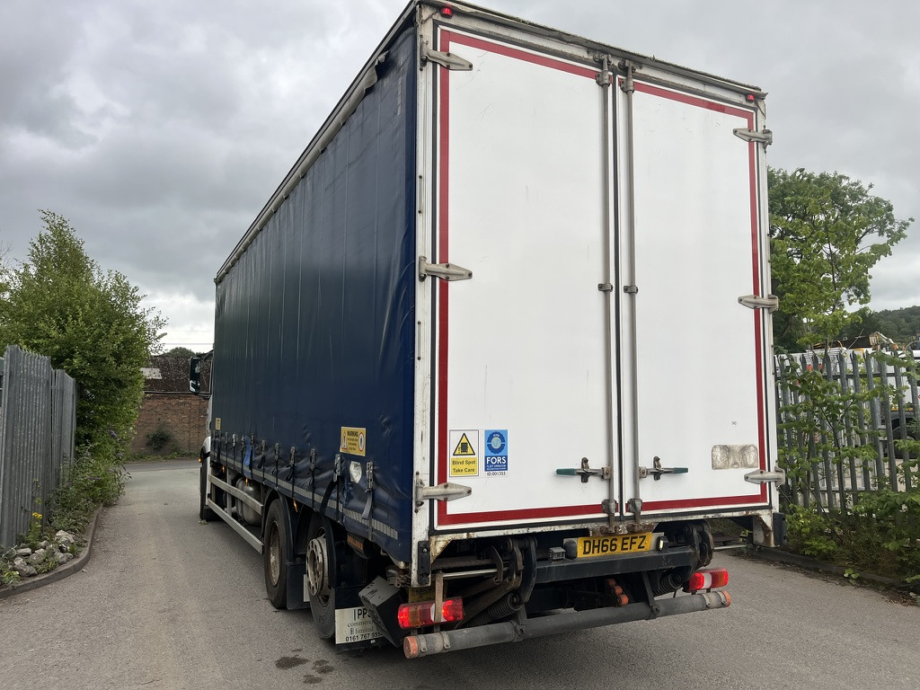 Mercedes Actros 2532 6x2 Curtaij side - Камион с брезент: снимка 3 Mercedes Actros 2532 6x2 Curtaij side - Камион с брезент: снимка 3