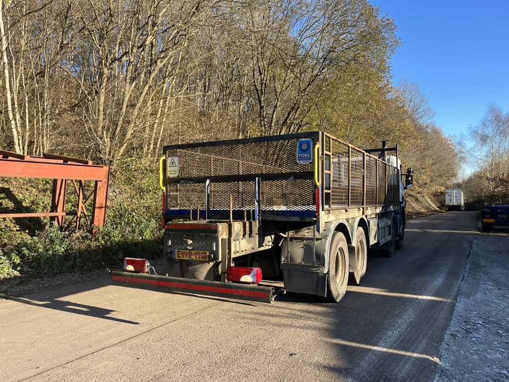 Scania P400 8x4 Rigid - Бордови камион: снимка 5 Scania P400 8x4 Rigid - Бордови камион: снимка 5