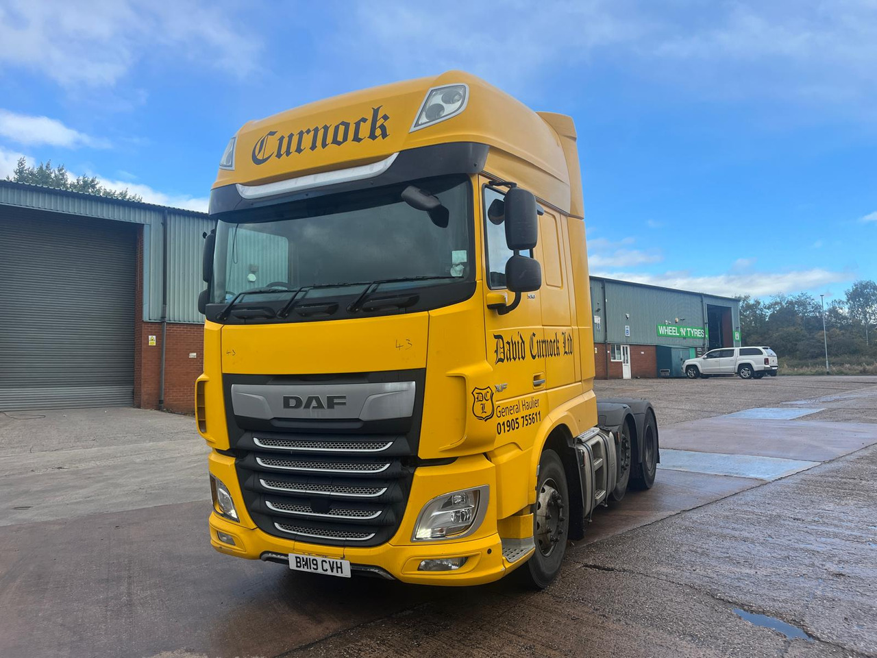 DAF XF 530 - Влекач: снимка 3 DAF XF 530 - Влекач: снимка 3