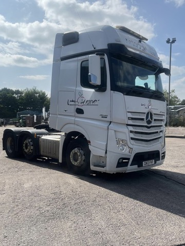 Mercedes Actros 2545 6x2 Tractor Unit - Влекач: снимка 2 Mercedes Actros 2545 6x2 Tractor Unit - Влекач: снимка 2