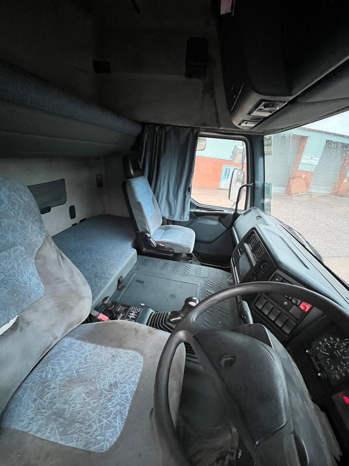 Renault Premium 385 - Влекач: снимка 5 Renault Premium 385 - Влекач: снимка 5