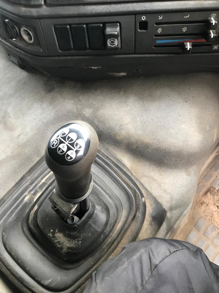 Volvo FM12 420 6x2 Rigid - Автовоз камион: снимка 5 Volvo FM12 420 6x2 Rigid - Автовоз камион: снимка 5