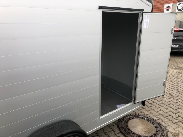 Cheval Liberte Debon Roadster 700 Alu + Türe 2600 kg, 100 km/h, 375x180x202cm - Затворена каросерия ремарке: снимка 5 Cheval Liberte Debon Roadster 700 Alu + Türe 2600 kg, 100 km/h, 375x180x202cm - Затворена каросерия ремарке: снимка 5