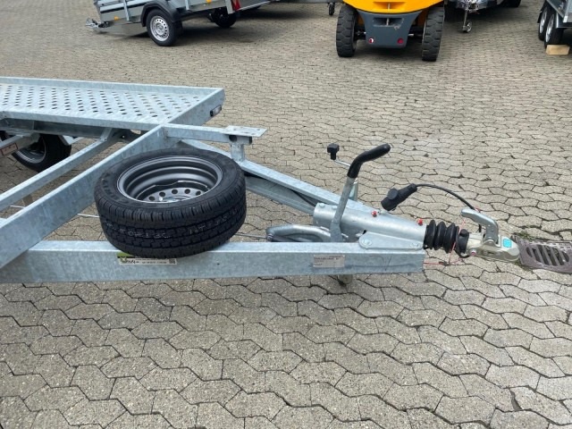 Gala BGG Taurus 4027SL 4060 x 1960 mm, 2-Achs - Автовоз ремарке: снимка 2 Gala BGG Taurus 4027SL 4060 x 1960 mm, 2-Achs - Автовоз ремарке: снимка 2