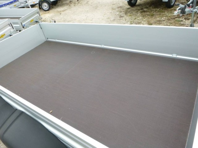 Humbaur HA 202513 mit KV, 2000 kg, 2510 x 1310 x 350 mm - Ремарке за кола: снимка 4 Humbaur HA 202513 mit KV, 2000 kg, 2510 x 1310 x 350 mm - Ремарке за кола: снимка 4