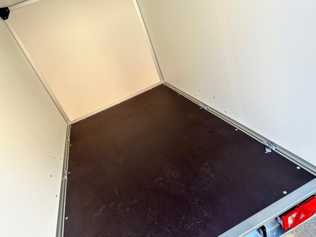 Нови Затворена каросерия ремарке Humbaur Koffer HK 132515-15P FlexZurr 1,3 t. 2510 x 1510 x 1520 mm: снимка 7