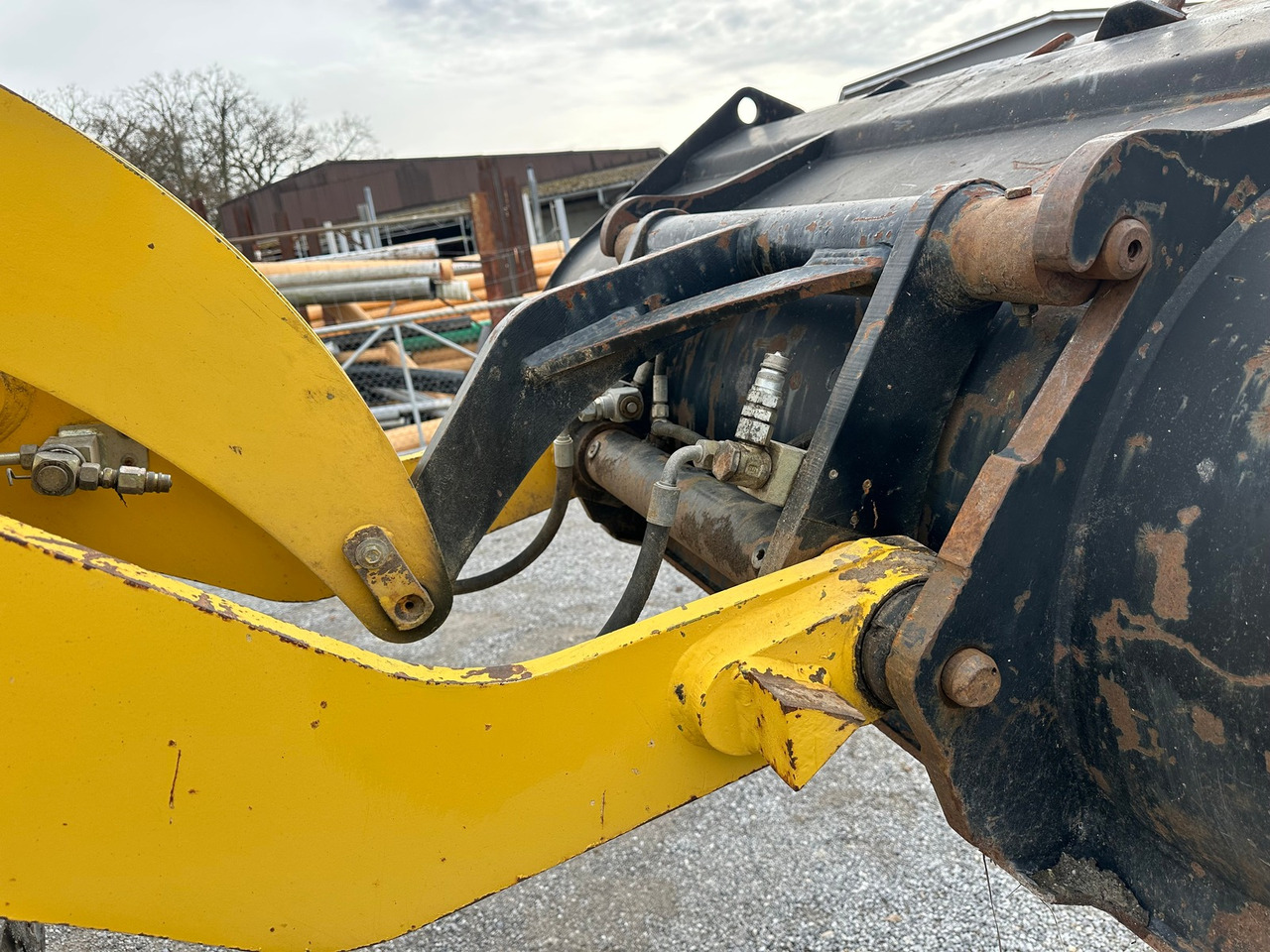 Колесен товарач KOMATSU WA 85 3: снимка 10