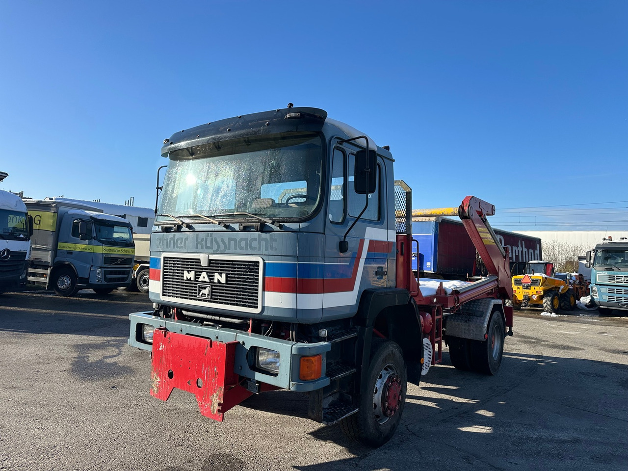 MAN 19.362 FA 4x4 Top zustand - Мултилифт за контейнери камион: снимка 1 MAN 19.362 FA 4x4 Top zustand - Мултилифт за контейнери камион: снимка 1