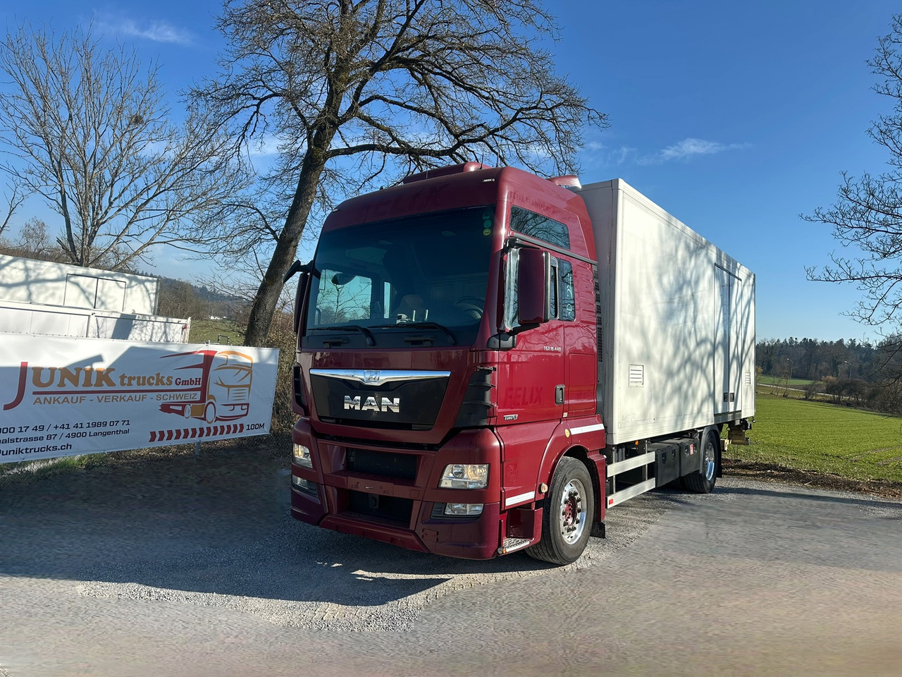 MAN TGX 18.440 4x2 Fahrschule - Камион фургон: снимка 1 MAN TGX 18.440 4x2 Fahrschule - Камион фургон: снимка 1