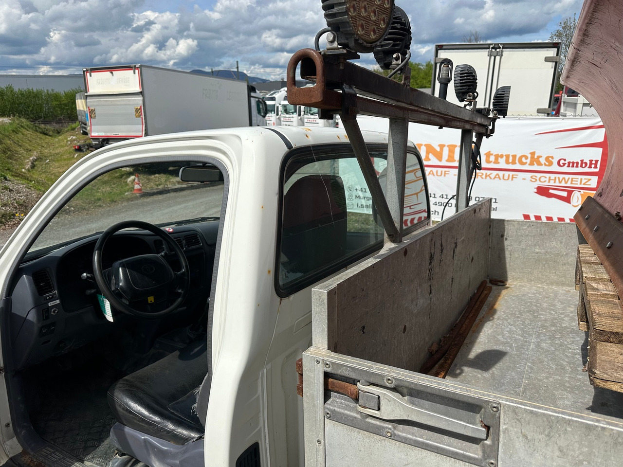 Бус самосвал TOYOTA Hilux 4WD 4x4 Winterdienst Kipper: снимка 11