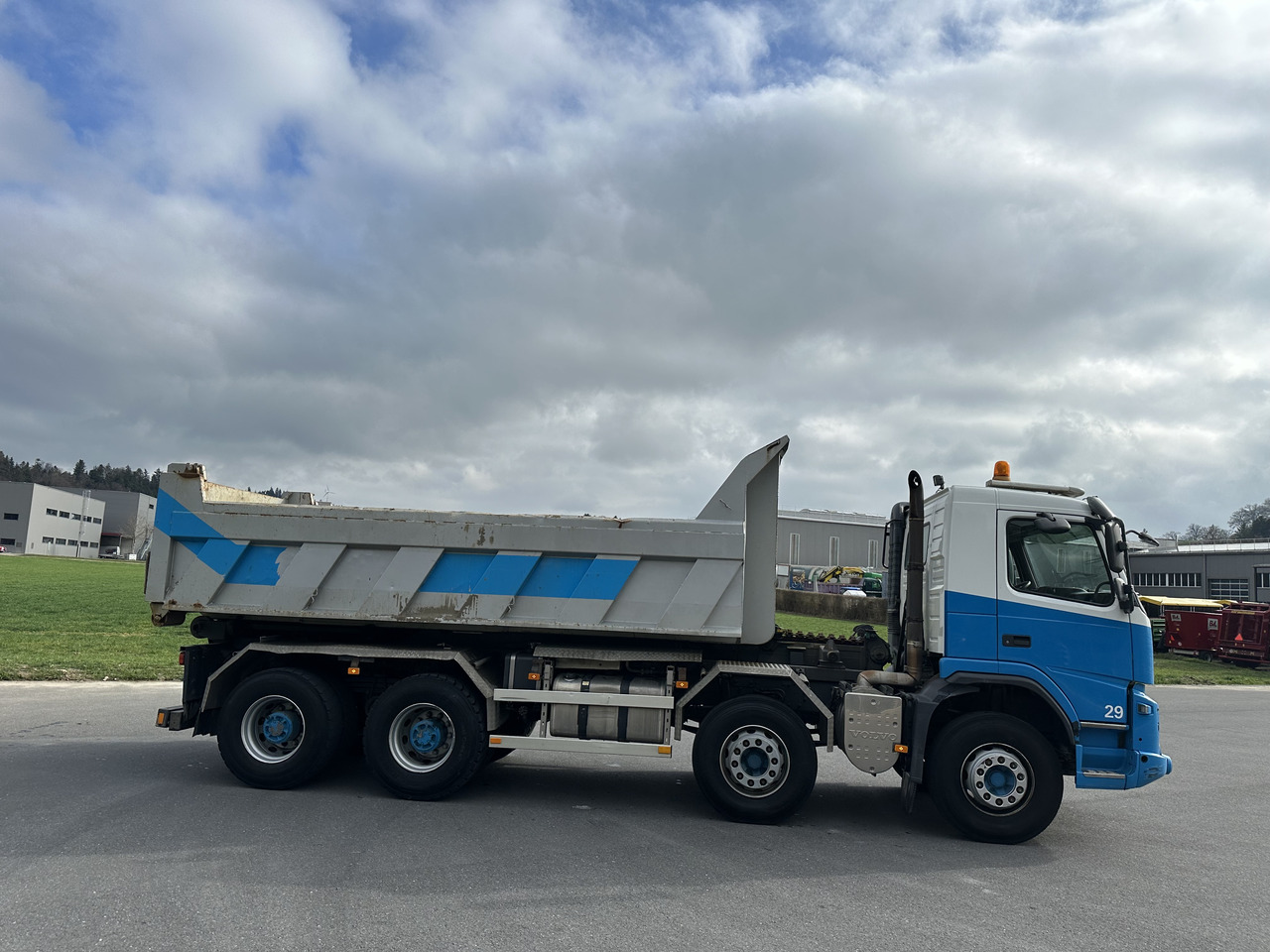 VOLVO FMX 420 440 460 480 8x4 Kettengäret sörling mulde - Мултилифт с кука камион: снимка 5 VOLVO FMX 420 440 460 480 8x4 Kettengäret sörling mulde - Мултилифт с кука камион: снимка 5