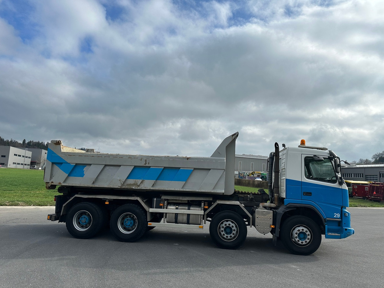 VOLVO FMX 420 8x4 - Камион с кабелна система: снимка 4 VOLVO FMX 420 8x4 - Камион с кабелна система: снимка 4