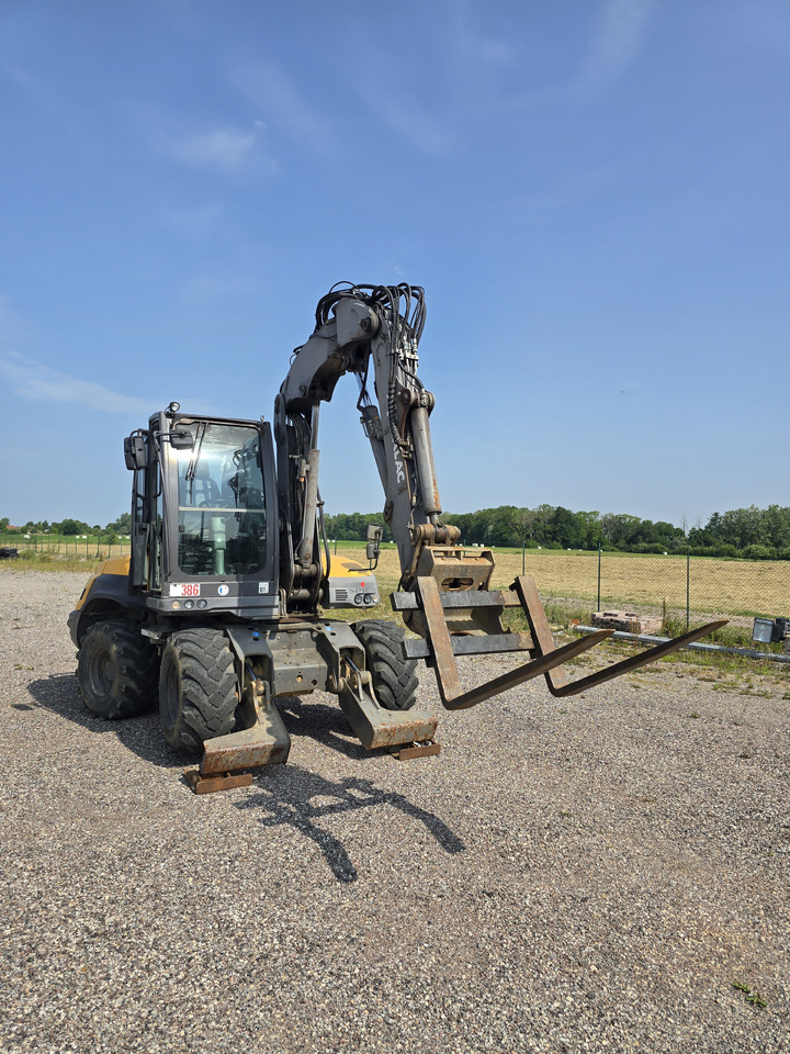 MECALAC 12 MTX - Колесен багер: снимка 2 MECALAC 12 MTX - Колесен багер: снимка 2