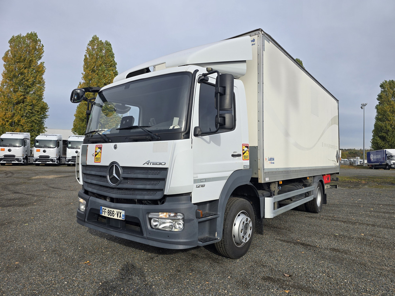 MERCEDES-BENZ Atego 1218 - Box - LIFT - SIDE DOOR - ADR - Камион фургон: снимка 1 MERCEDES-BENZ Atego 1218 - Box - LIFT - SIDE DOOR - ADR - Камион фургон: снимка 1