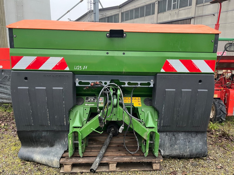 Amazone ZA-TS 1700 PROFIS TRONIC - Тороразпръсквачка: снимка 3 Amazone ZA-TS 1700 PROFIS TRONIC - Тороразпръсквачка: снимка 3