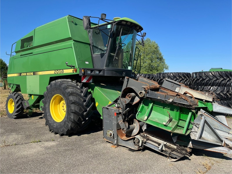 John Deere 2058 - Зърнокомбайн: снимка 3 John Deere 2058 - Зърнокомбайн: снимка 3