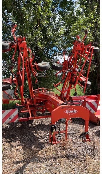 Kuhn GF 8501 T - Гребло/ Сенообръщачка: снимка 1 Kuhn GF 8501 T - Гребло/ Сенообръщачка: снимка 1