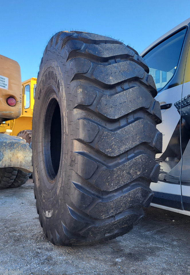 Armour 23.5R25 L3 RADIAL - Гума за Колесен товарач: снимка 4 Armour 23.5R25 L3 RADIAL - Гума за Колесен товарач: снимка 4