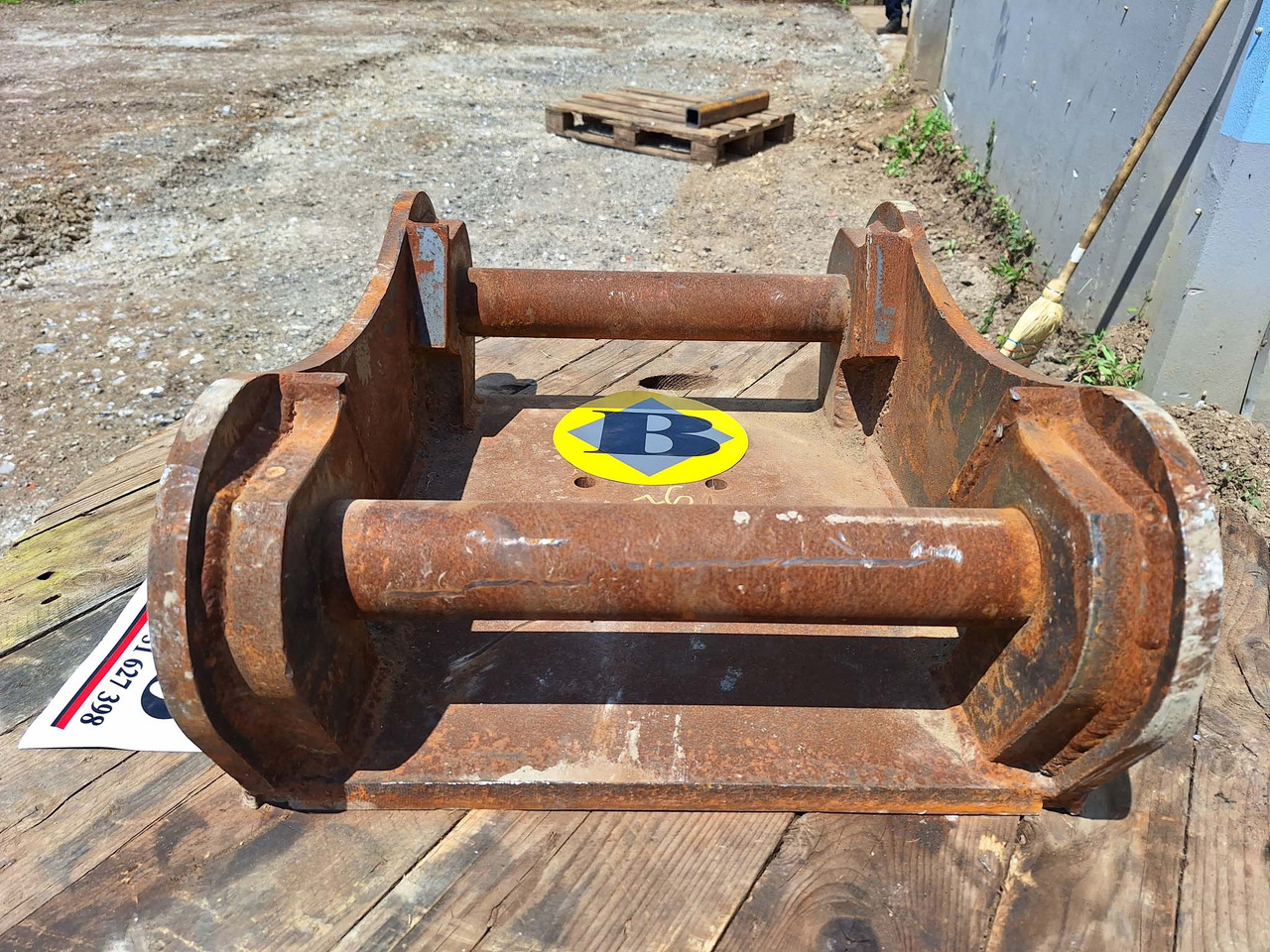 Attachment plate S60 - Бързо сменник за Строителна техника: снимка 4 Attachment plate S60 - Бързо сменник за Строителна техника: снимка 4