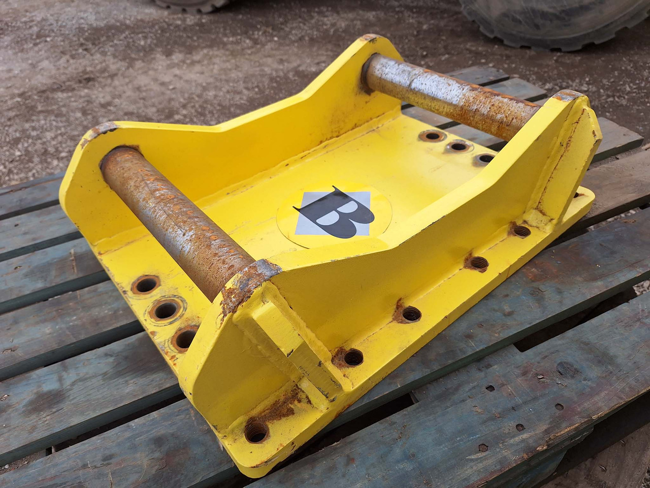 Attachment plate - Бързо сменник за Строителна техника: снимка 4 Attachment plate - Бързо сменник за Строителна техника: снимка 4