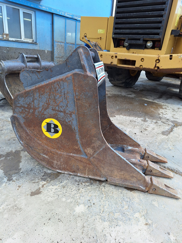BALAVTO Trenching bucket 600 mm S60 - Кофа за багер: снимка 3 BALAVTO Trenching bucket 600 mm S60 - Кофа за багер: снимка 3