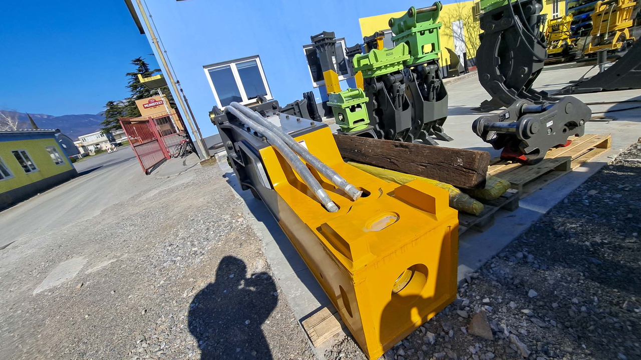 BAT 700 for 50-60 ton excavators - Хидравличен чук за Багер: снимка 3 BAT 700 for 50-60 ton excavators - Хидравличен чук за Багер: снимка 3