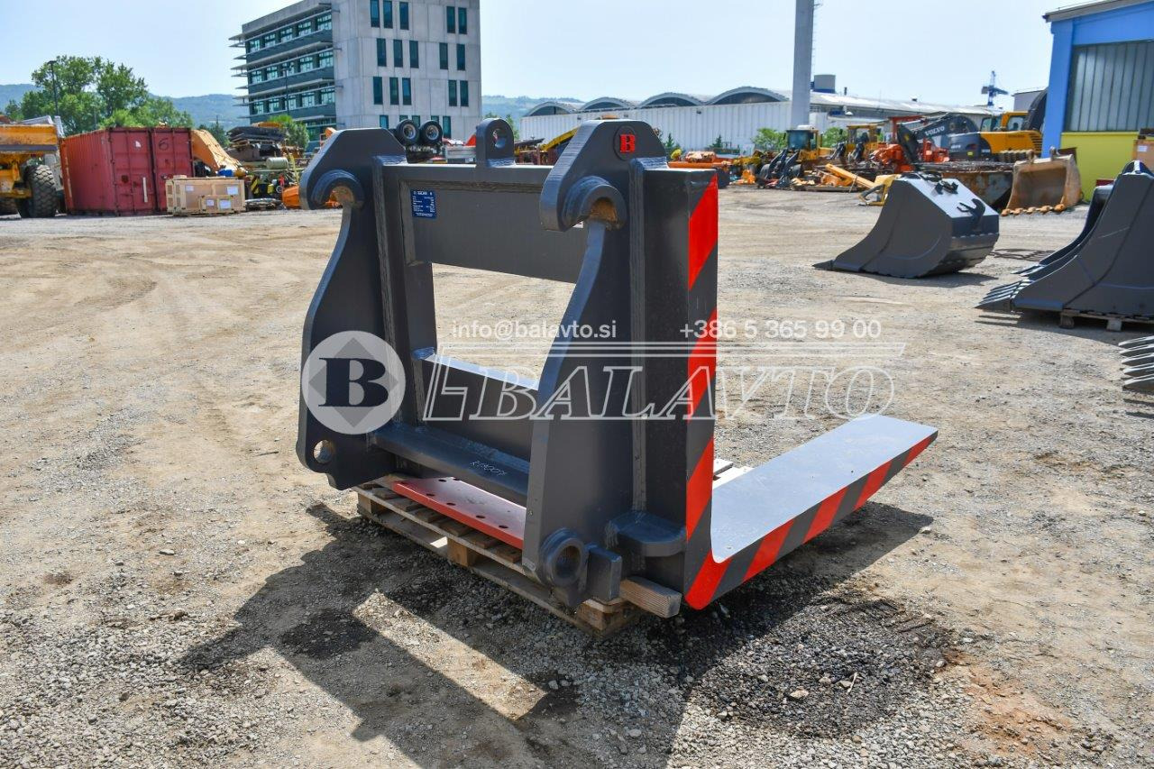 Balavto Block handling forks for Volvo L220 and L180 - Вилици за Товарач: снимка 5 Balavto Block handling forks for Volvo L220 and L180 - Вилици за Товарач: снимка 5