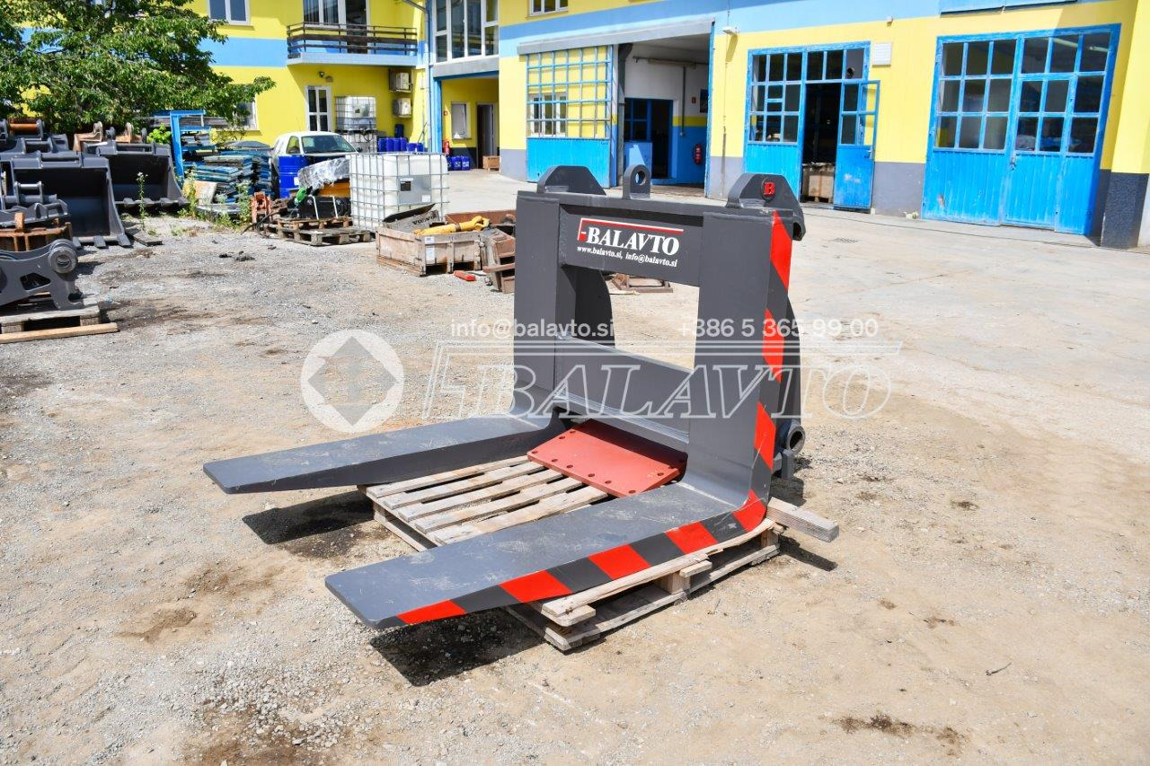 Balavto Block handling forks for Volvo L220 and L180 - Вилици за Товарач: снимка 1 Balavto Block handling forks for Volvo L220 and L180 - Вилици за Товарач: снимка 1