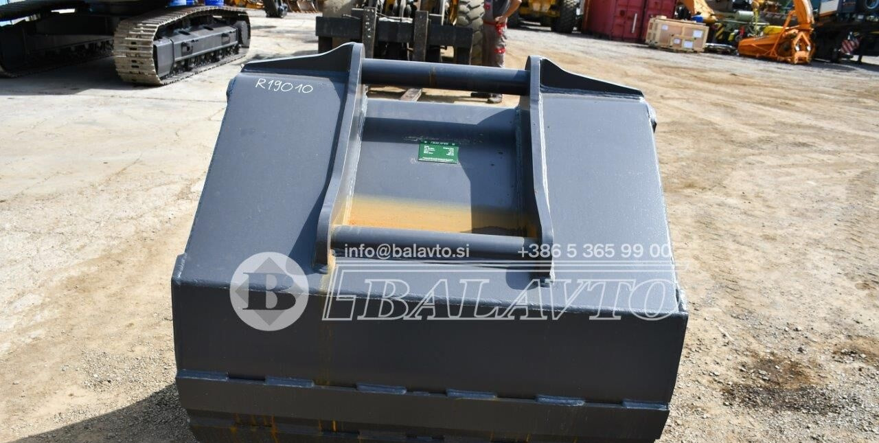 Balavto Digging bucket 1300 mm S70 - Кофа за багер: снимка 2 Balavto Digging bucket 1300 mm S70 - Кофа за багер: снимка 2