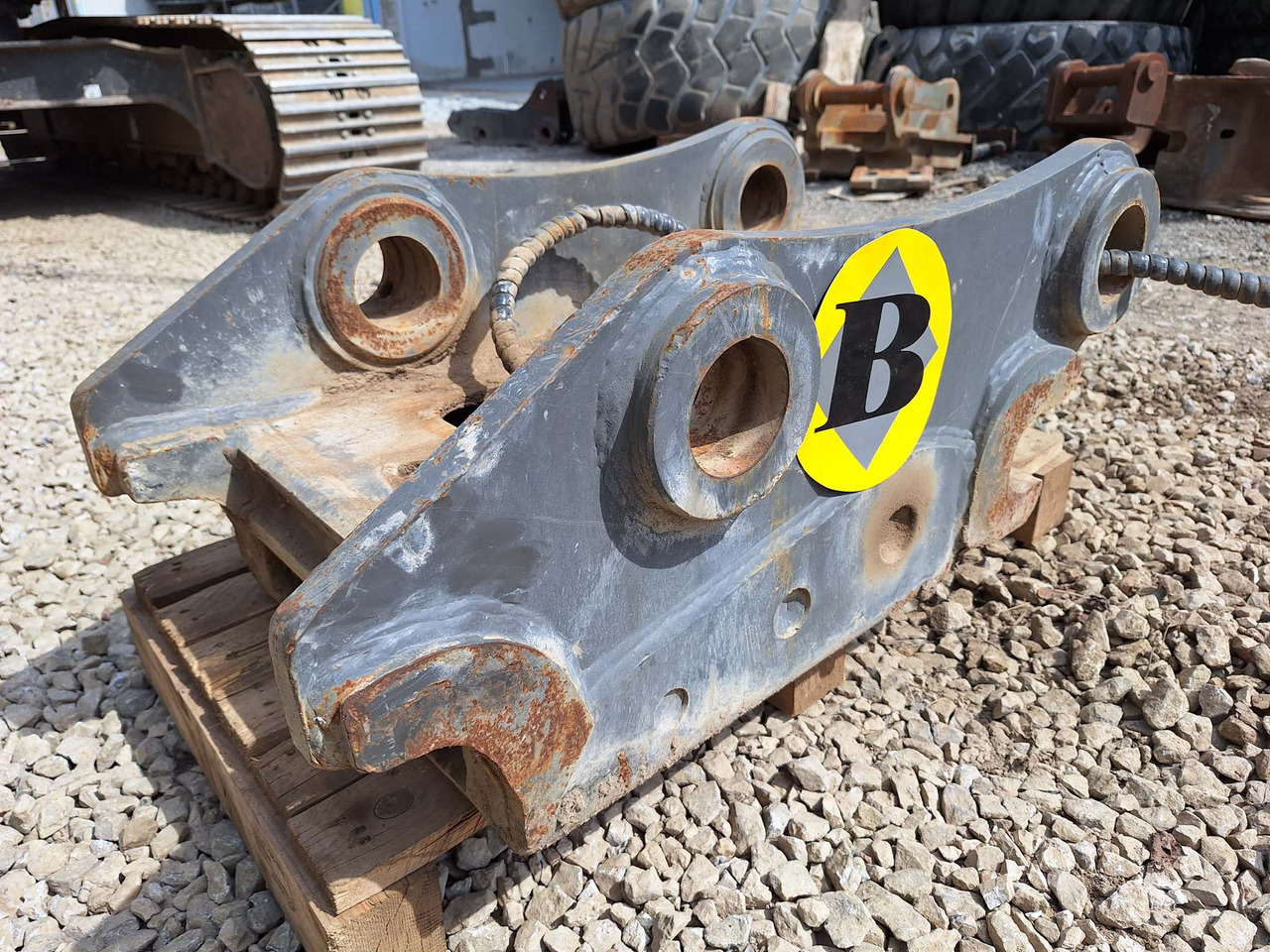 Balavto S70 Volvo EC220D - Бързо сменник за Строителна техника: снимка 1 Balavto S70 Volvo EC220D - Бързо сменник за Строителна техника: снимка 1